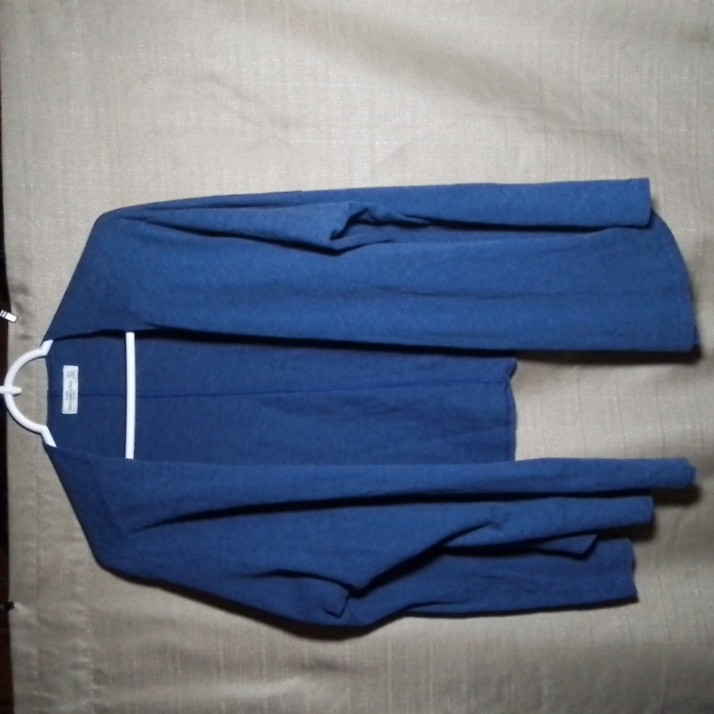 Abercrombie & Fitch Blue Sweater